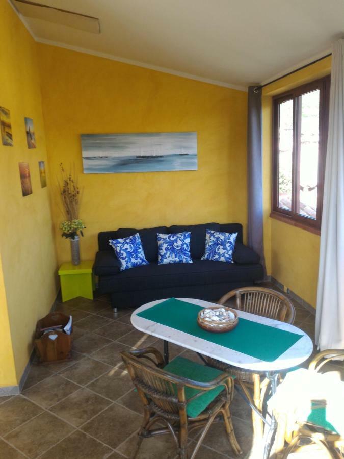 Casa Di Rosa Apartment Chia Exterior foto